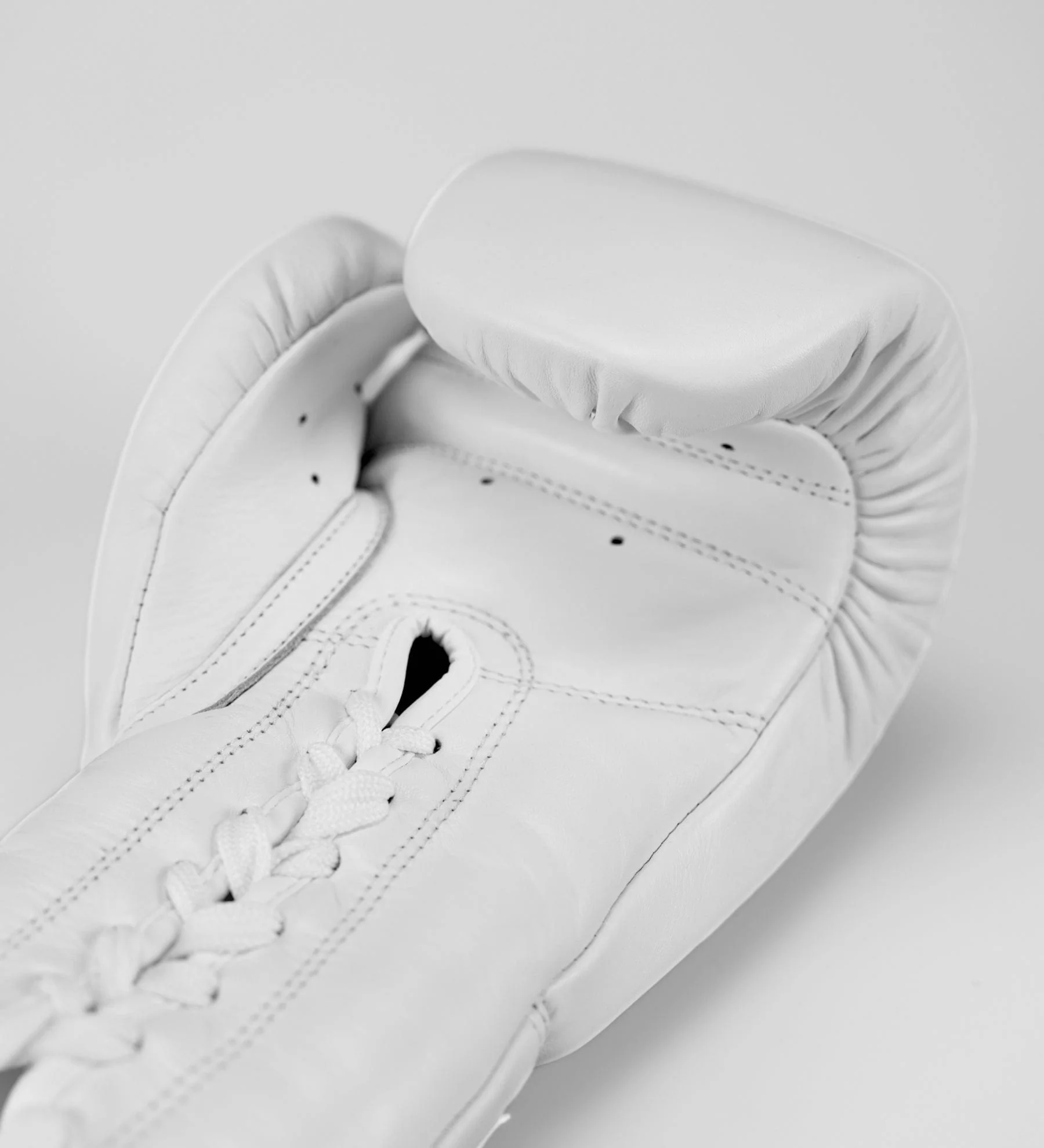 'X' Series Boxing Gloves - Image 5