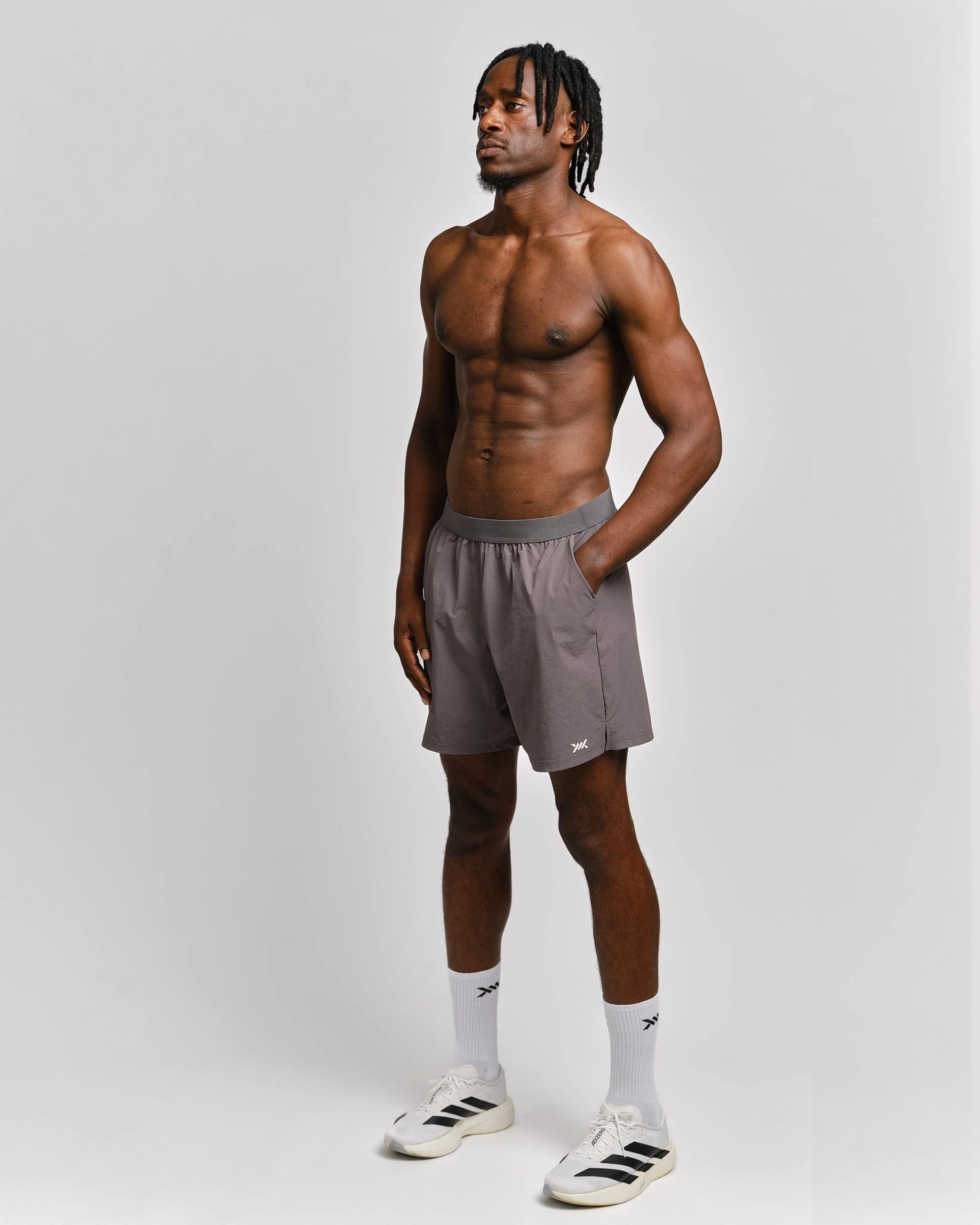 Essential training shorts - Image 5